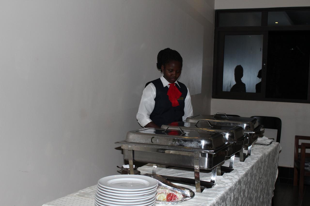 Cepha'S Inn Kabale Екстериор снимка