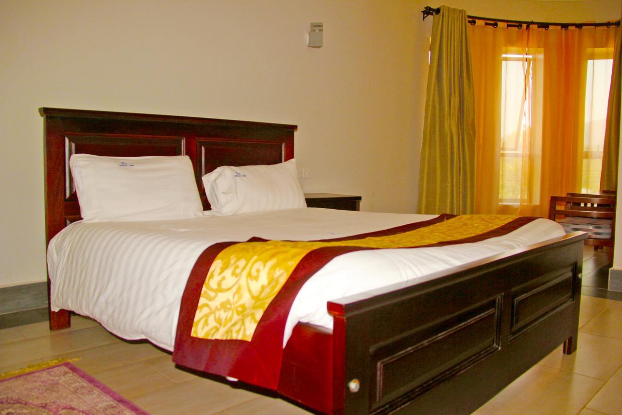 Cepha'S Inn Kabale Екстериор снимка